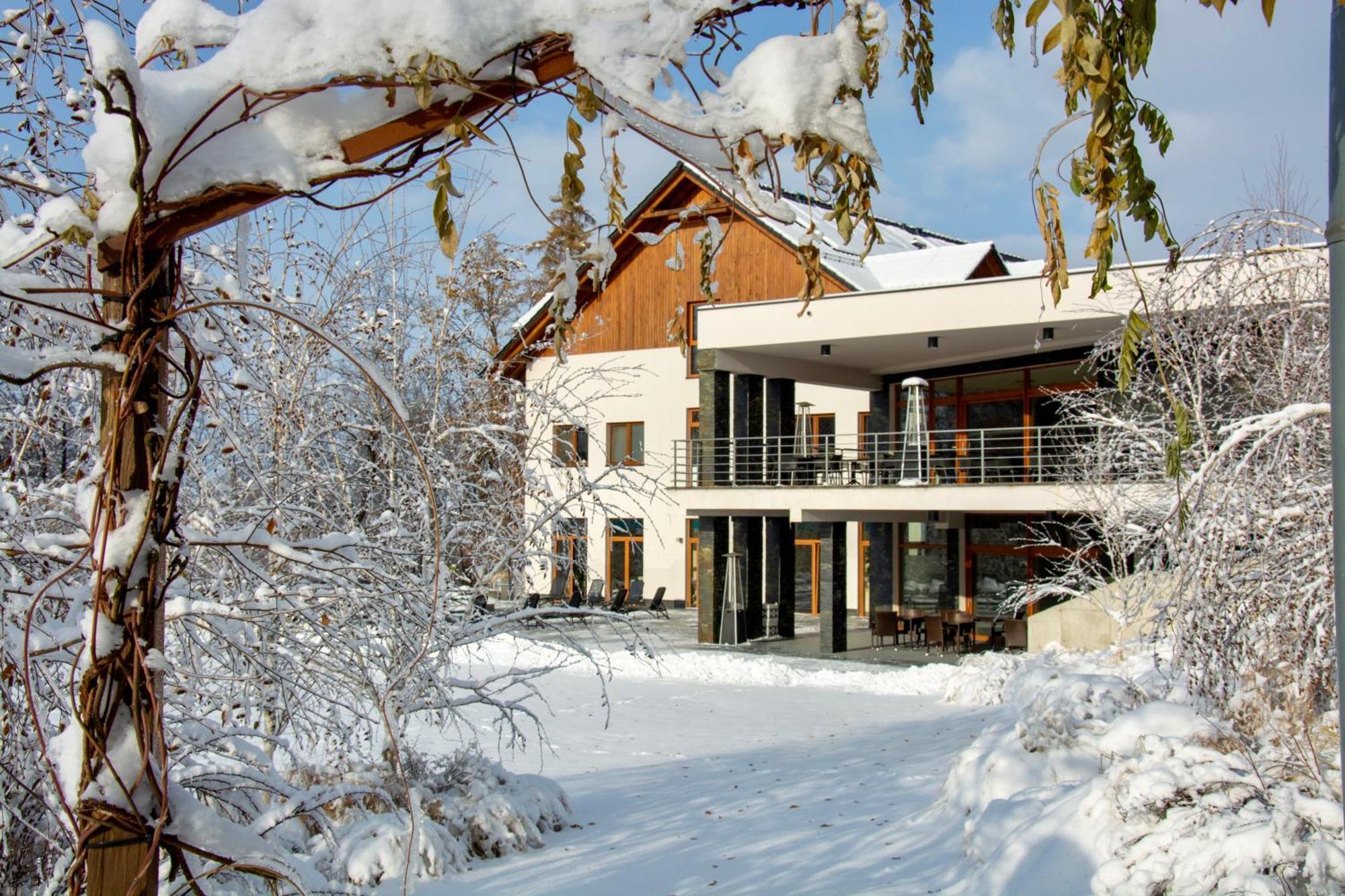 Aspen Prime Ski & Bike Resort - Basen, Sauna, Jacuzzi, Silownia W Cenie Pobytu 그우호와지 외부 사진